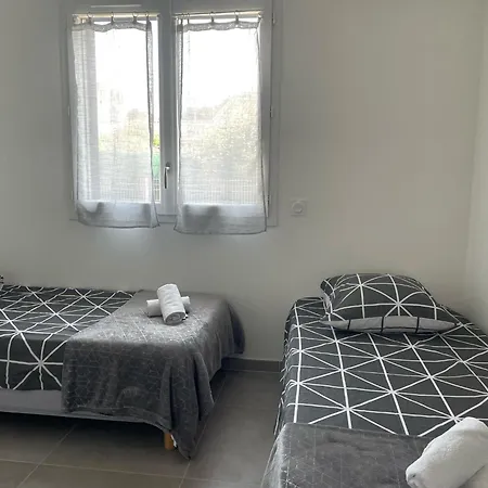 Feriehus Mitoyenne De Standing Proche De Toutes Commodites A